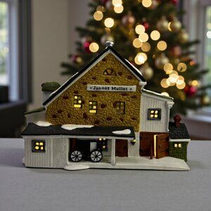 Dept 56 Jannes Mullet Amish Barn, New England Village Decoration from 1989